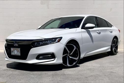 Platinum White Pearl 2018 Honda Accord Sport
