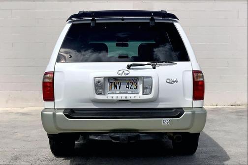 2001 INFINITI QX4 Luxury