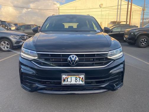 2023 Volkswagen Tiguan 2.0T SE R-Line Black