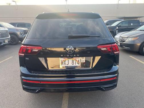 2023 Volkswagen Tiguan 2.0T SE R-Line Black
