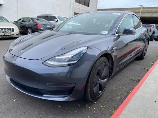 2020 Tesla Model 3 Standard Range