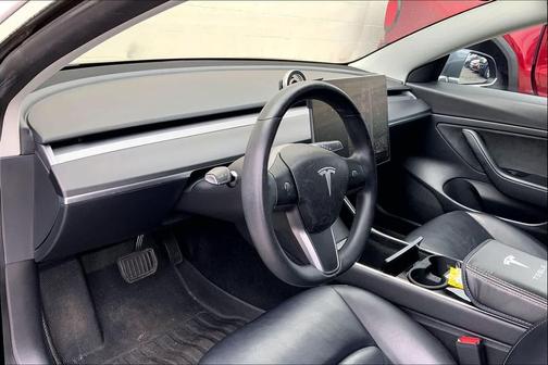 2020 Tesla Model 3 Standard Range