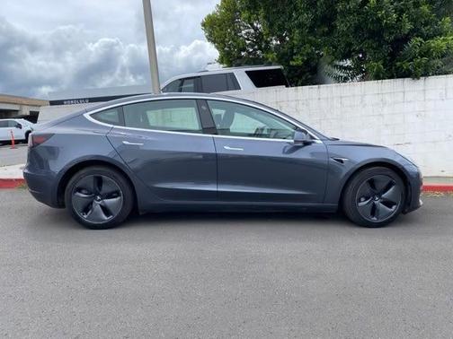 2020 Tesla Model 3 Standard Range