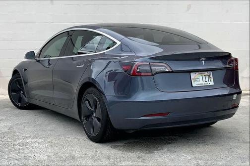 2020 Tesla Model 3 Standard Range