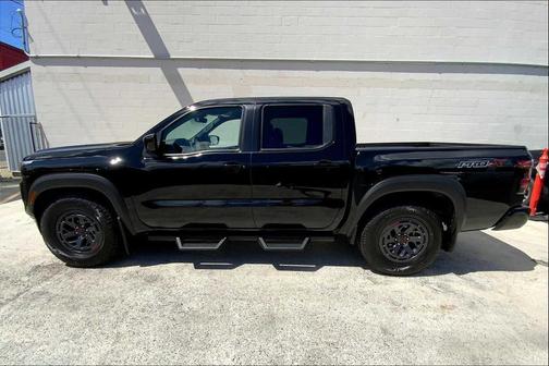 2025 Nissan Frontier PRO-X