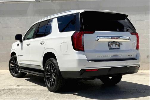 2021 GMC Yukon SLT
