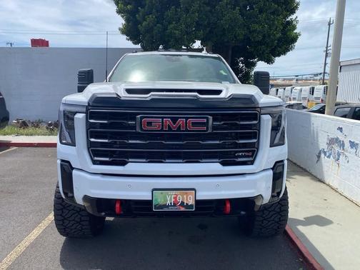 2025 GMC Sierra 2500 AT4