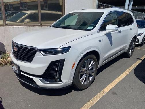 2023 Cadillac XT6 Premium Luxury FWD