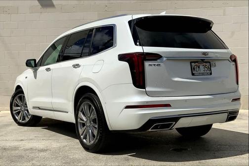 2023 Cadillac XT6 Premium Luxury FWD