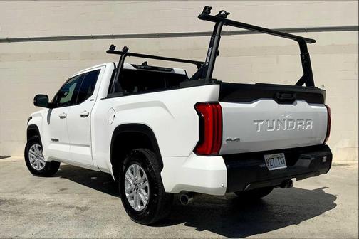 2022 Toyota Tundra SR5