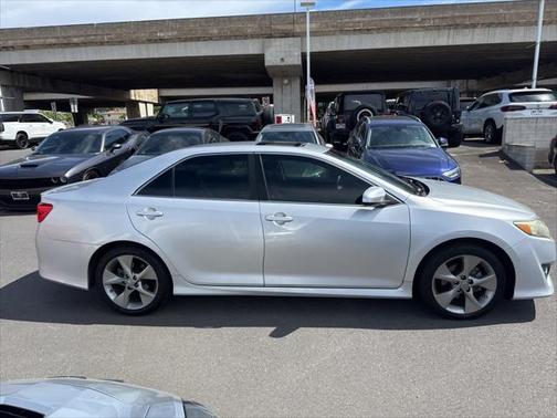 2014 Toyota Camry SE