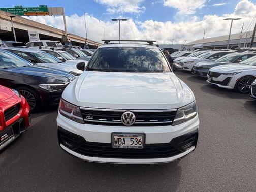 2021 Volkswagen Tiguan 2.0T SE R-Line Black