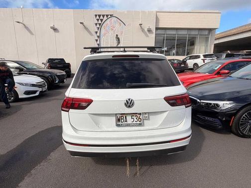 2021 Volkswagen Tiguan 2.0T SE R-Line Black