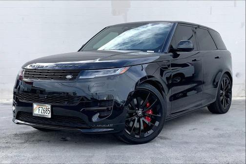 2025 Land Rover Range Rover Sport SE