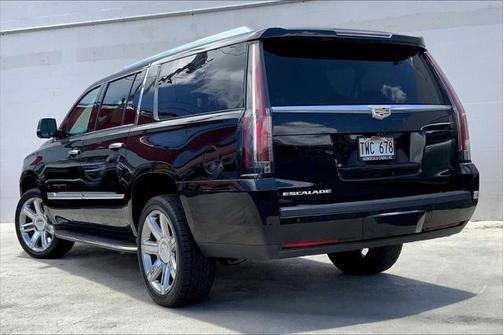 2020 Cadillac Escalade ESV Luxury