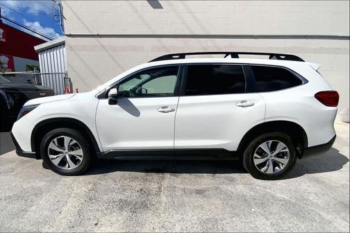 2023 Subaru Ascent Premium 8-Passenger