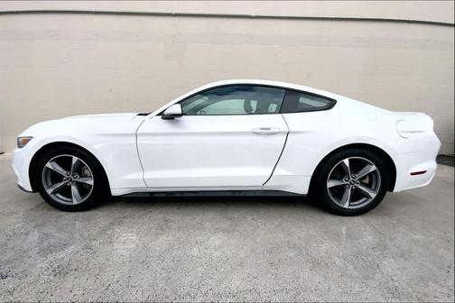 2017 Ford Mustang EcoBoost