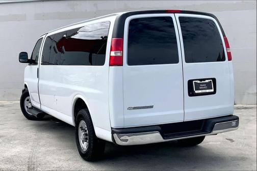 2019 Chevrolet Express 3500 LT