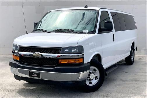 2019 Chevrolet Express 3500 LT