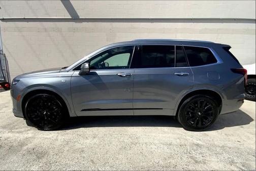 2021 Cadillac XT6 Premium Luxury FWD