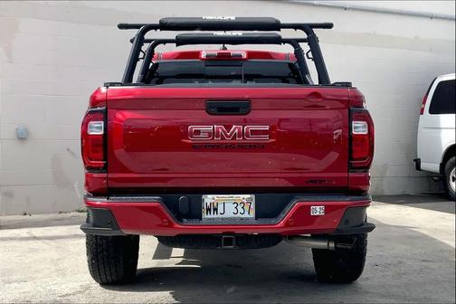 2023 GMC Canyon AT4