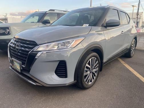 2022 Nissan Kicks SV