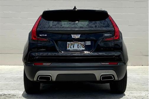 Stellar Black Metallic 2020 Cadillac XT4 Premium Luxury