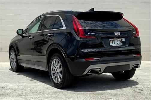 Stellar Black Metallic 2020 Cadillac XT4 Premium Luxury
