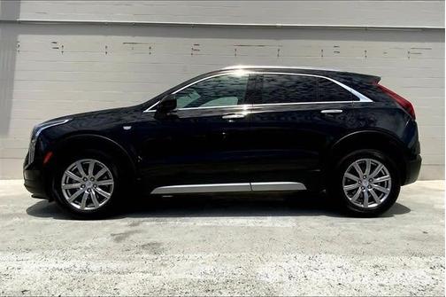 Stellar Black Metallic 2020 Cadillac XT4 Premium Luxury