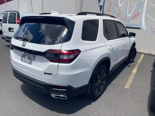 2025 Honda Pilot Sport
