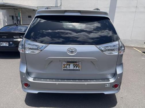 2017 Toyota Sienna SE