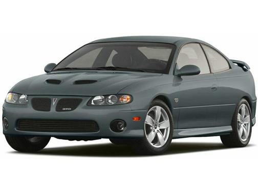 2005 Pontiac GTO 2dr Cpe