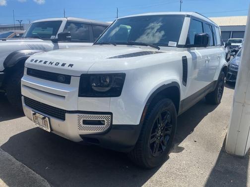 2025 Land Rover Defender 110 P300