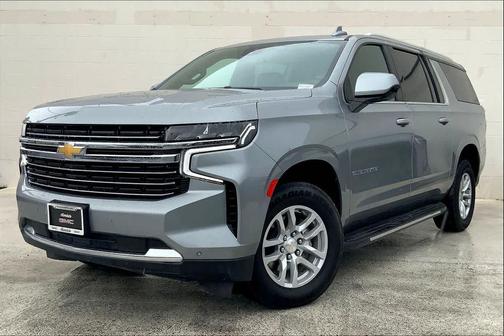 2023 Chevrolet Suburban LT