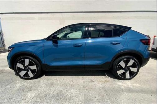 2022 Volvo C40 Recharge Pure Electric P8 Ultimate