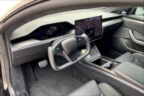 2024 Tesla Model S Plaid