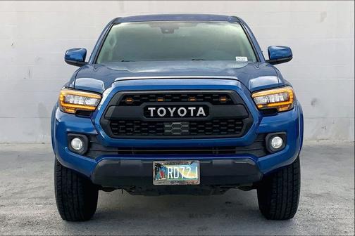 Blazing Blue Pearl 2018 Toyota Tacoma SR5