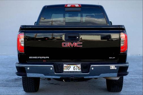 Onyx Black 2018 GMC Sierra 1500 SLT