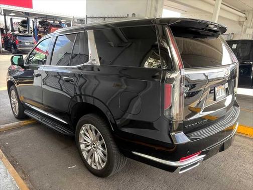 2022 Cadillac Escalade Premium Luxury