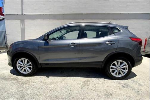 2017 Nissan Rogue Sport SV