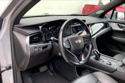 2024 Cadillac XT6 Premium Luxury FWD