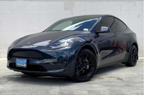 2025 Tesla Model Y Long Range Dual Motor All-Wheel Drive