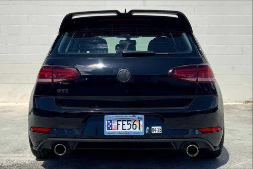 2018 Volkswagen Golf GTI 2.0T S 4-Door