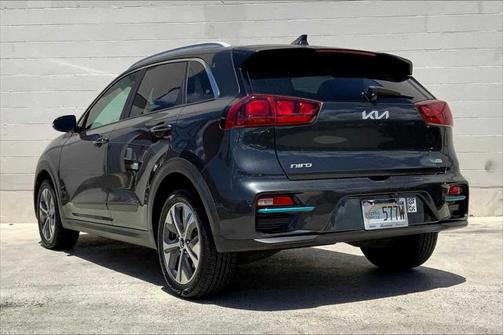 2022 Kia Niro EV EX