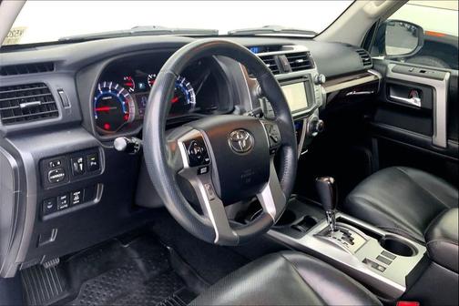 Blizzard Pearl 2019 Toyota 4Runner Limited