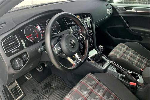 2021 Volkswagen Golf 1.4T TSI