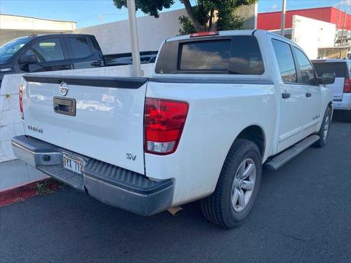 2013 Nissan Titan SV