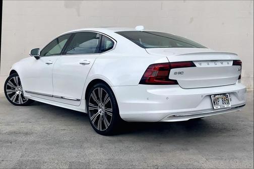 2022 Volvo S90 B6 Inscription