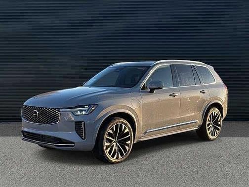 2025 Volvo XC90 Plus