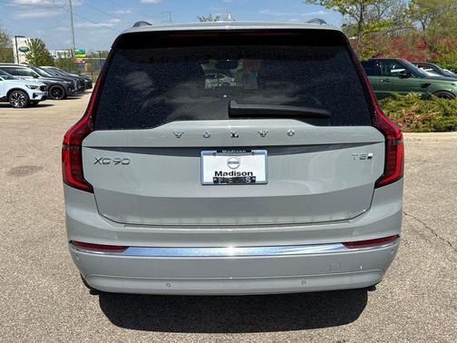 Vapour Grey Metallic 2026 Volvo XC90 Plug-In Hybrid Plus, T8 AWD, Electric/Gasoline, Bright, 7 Seats